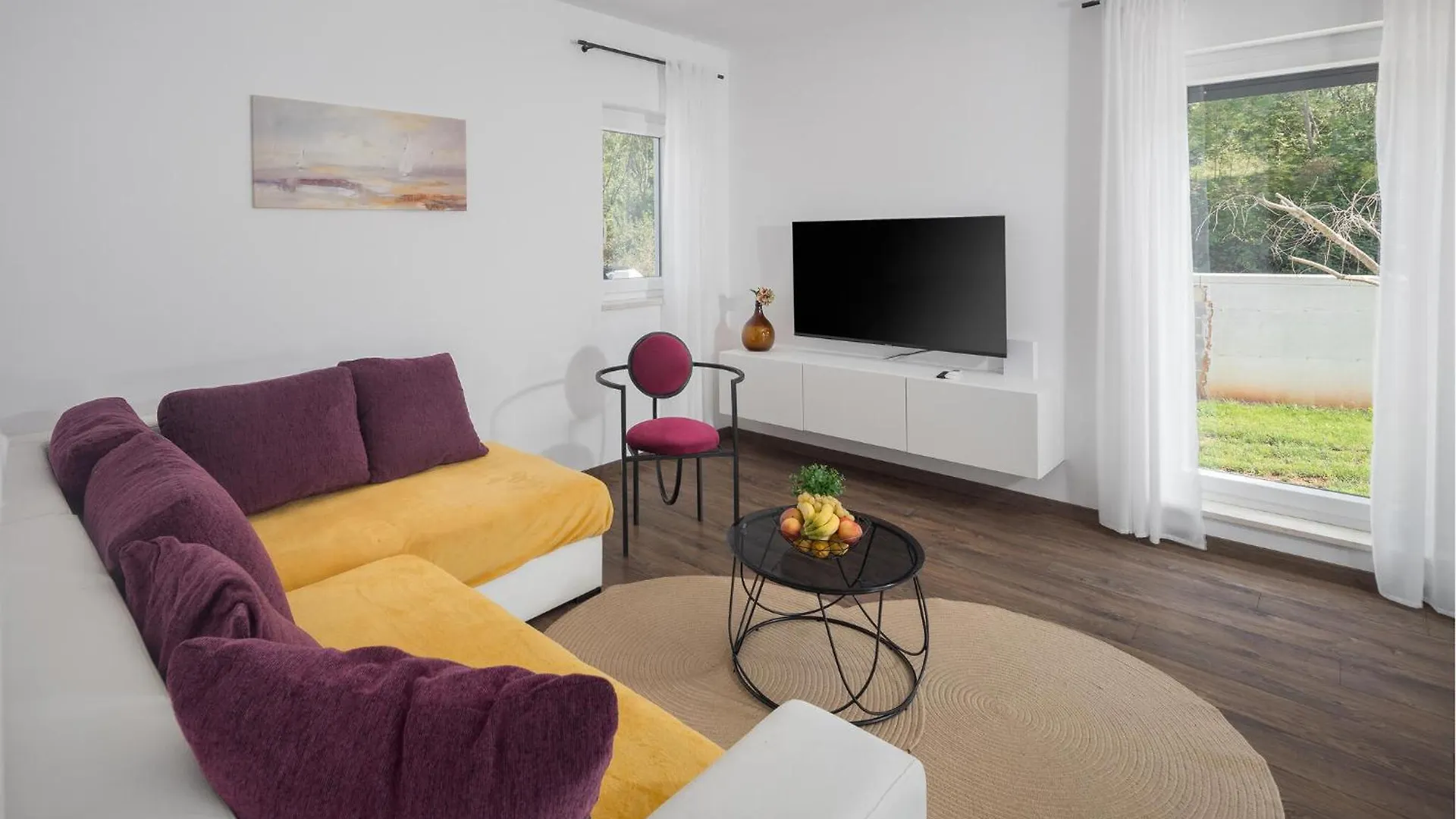 Holiday home 3 Bedroom Gorgeous Home In Jural Croatia